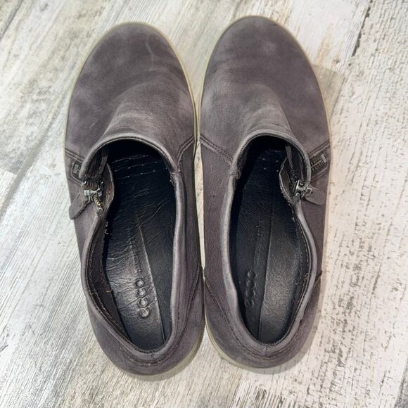 Ecco Soft Low Cut Zip Booties Sneakers Brown Women Size 7 - Picture 5 of 7